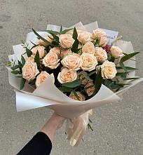 Букет Кремовые розы Латте в Праслово