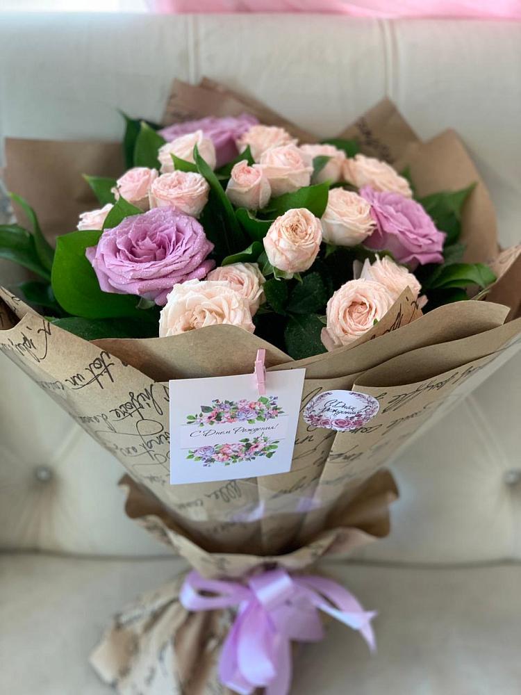 Букет цветов из: Розы в Праслово