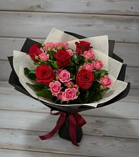 Букет цветов из:  Розы в Праслово