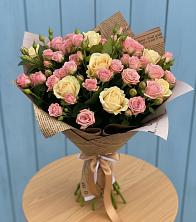 Букет цветов из:  Розы в Праслово
