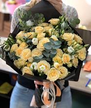 Букет цветов из:  Розы и Лизиантусы #REPLACE_PRED# Праслово