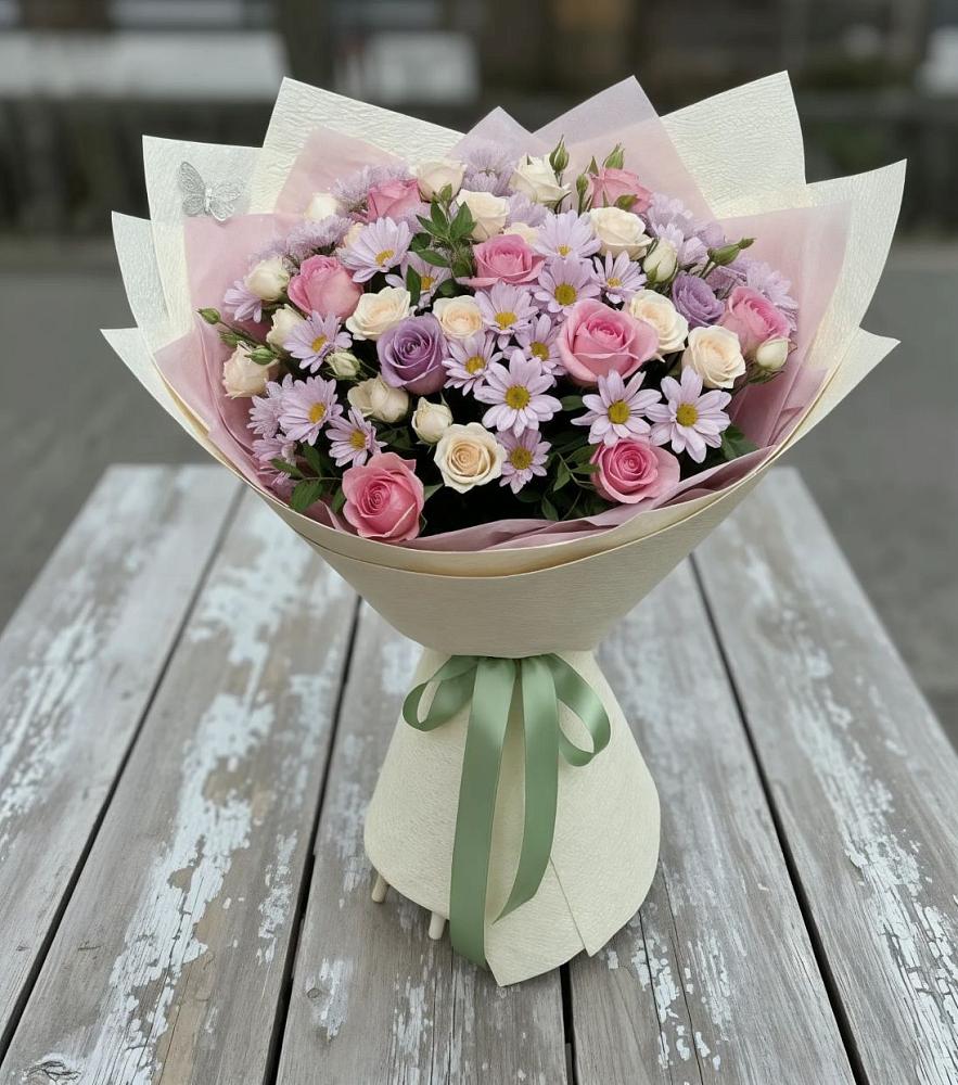 Букет цветов из: Розы и Хризантемы в Праслово